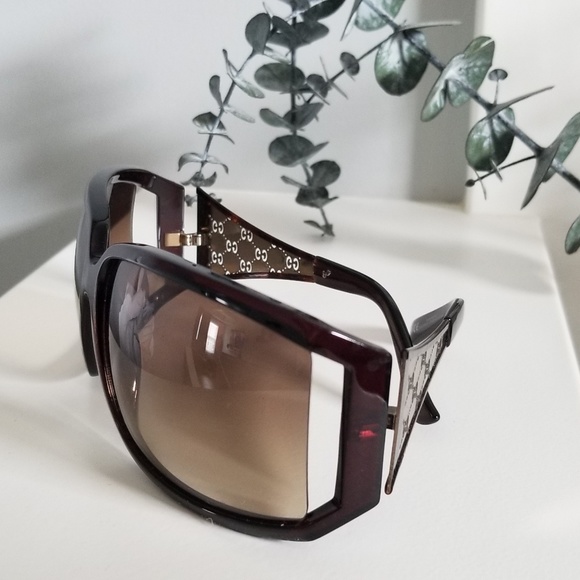 Gucci sunglasses main image 4